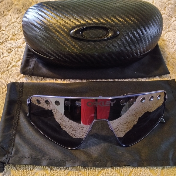 Oakley Black Sunglasses with Case